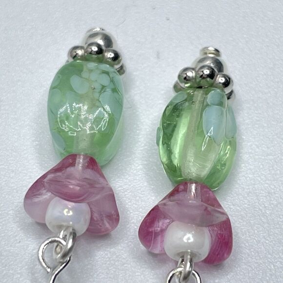 Artisan Boho Pink Green Flower Beaded Silver Tone Dangle Earrings Cute - Picture 4 of 6